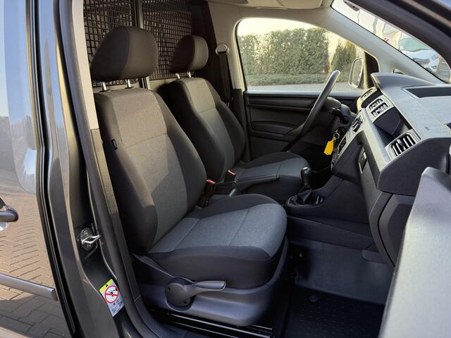 Volkswagen CADDY 2.0 TDI / L1H1 / 1e EIG. / AIRCO / CRUISE / TREKHAAK / 57.272 km! / ZEER NETJES!