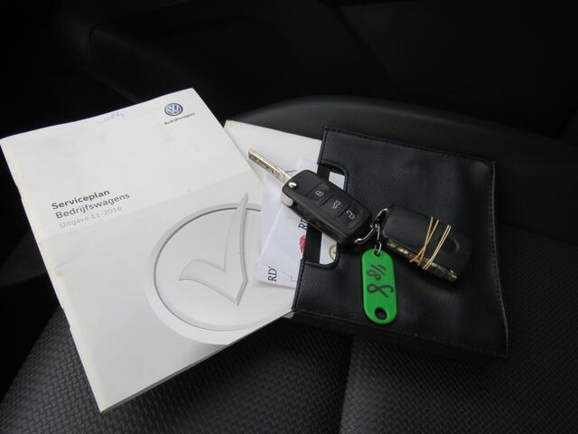 Volkswagen CADDY 2.0 TDI E6 L1H1 BMT Comfortline * Rijklaarprijs incl. garantie * Trekhaak * PDC * Lichtmetalen velgen * Cruise Controle *