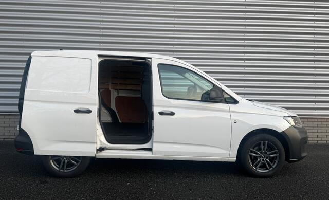 Volkswagen CADDY Cargo 2.0 TDI 2022 Nwe Driem & APK