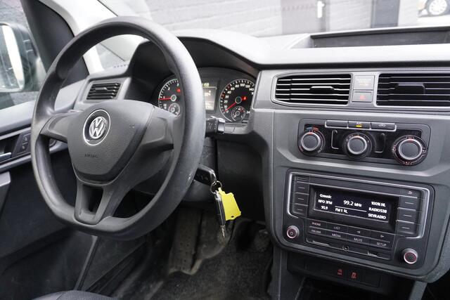 Volkswagen CADDY 2.0 TDI EURO 6 - Airco - Cruise - PDC - Trekhaak - ¤ 11.950,- Excl.
