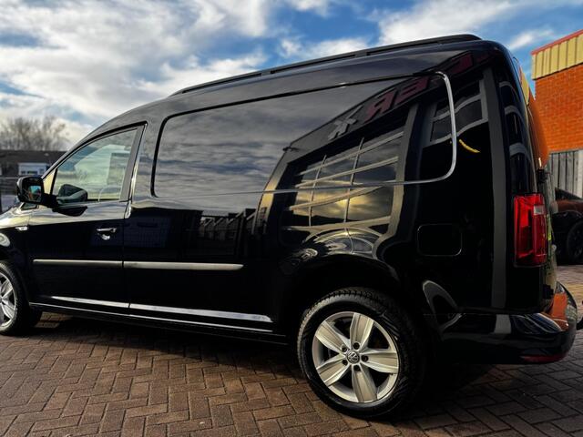 Volkswagen CADDY MAXI HIGHLINE L1H1 2.0 TDI 150PK BMT / AUTOMAAT! / NAVI / CRUISECONTROL / TREKHAAK / VOORRUITVERW. / NAP!