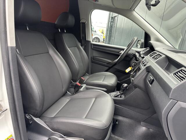 Volkswagen CADDY 1.4 TSI BENZINE AUTOMAAT !! / BPM VRIJ / IMPERIAAL / TREKHAAK / INRICHTING / NAVI / AIRCO / CRUISE