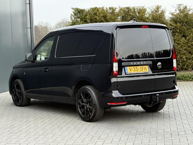Volkswagen CADDY Cargo 2.0 TDI 123 PK STYLE / DSG AUTOMAAT / HIGHLINE / VIRTUAL / L1H1 / 10.534 KM!! / CRUISE / AIRCO / TREKHAAK / NAVI / LANE ASSIST / 17" LMV