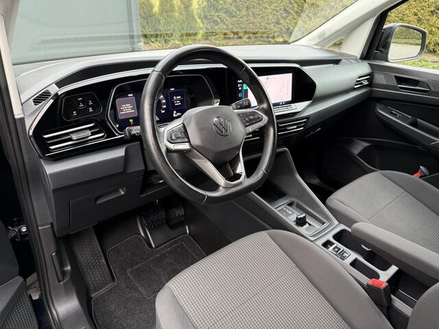 Volkswagen CADDY Cargo 2.0 TDI 123 PK STYLE / DSG AUTOMAAT / HIGHLINE / VIRTUAL / L1H1 / 10.534 KM!! / CRUISE / AIRCO / TREKHAAK / NAVI / LANE ASSIST / 17" LMV