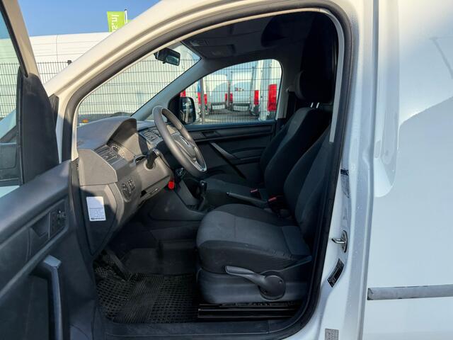 Volkswagen CADDY 2.0 TDI L1H1 Navi Trekhaak Airco Schuifdeur