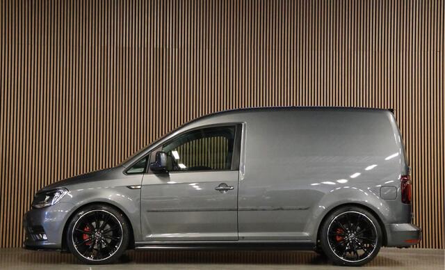 Volkswagen CADDY 2.0 TDI Exclusive 185 PK | Bi-Xenon | ACC | CarPlay | Navigatie | PDC | MF Stuur | Trekhaak | Nieuwe APK | Alarm | Schroefset | Spoilerkit | Dealer onderhouden