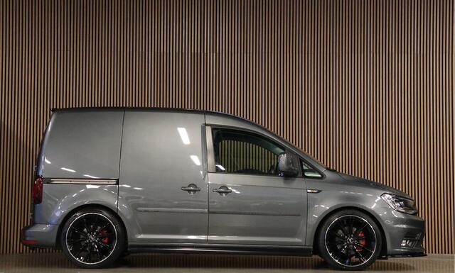 Volkswagen CADDY 2.0 TDI Exclusive 185 PK | Bi-Xenon | ACC | CarPlay | Navigatie | PDC | MF Stuur | Trekhaak | Nieuwe APK | Alarm | Schroefset | Spoilerkit | Dealer onderhouden