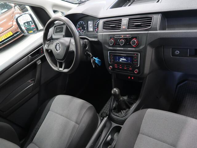 Volkswagen CADDY 1.2 TSI 11-2019 Benzine Airco Trekhaak Marge Sportvelgen 17 inch Boekjes aanwezig Bumpers in kleur Vrij van btw en bpm
