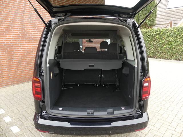 Volkswagen CADDY 1.4 TSI Highline / Camera / Xenon / Trekhaak