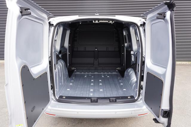 Volkswagen CADDY Cargo 122pk Automaat Style Apple Carplay Digitaal dashboard Navigatie ACC Cruise control 17" Velgen Parkeersensoren