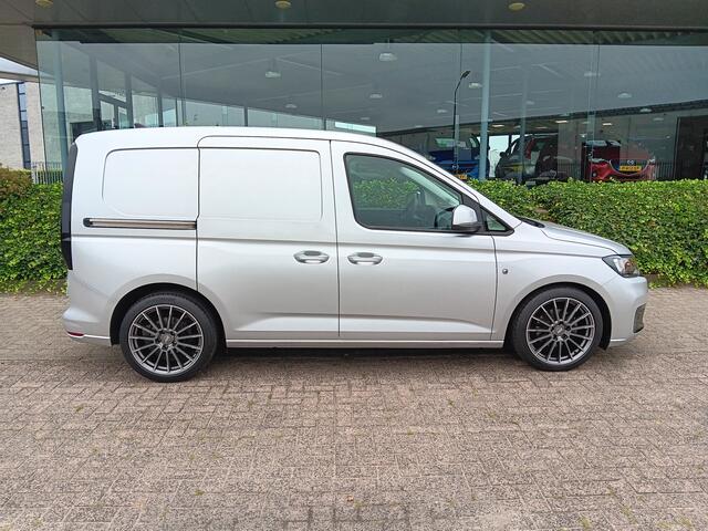 Volkswagen CADDY Cargo 2.0 TDI 102PK Comfort, SPORTSTOELEN, AIRCO, NAVIGATIE, 18" LMV, TREKHAAK, 12 maanden BOVAGGARANTIE Uniek!