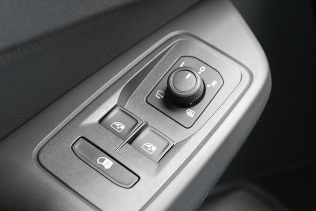 Volkswagen CADDY Cargo 2.0 TDI 122pk DSG7 - Carplay - Adaptive Cruise - Navigatie - Dig. cockpit - LED koplampen - Ergocomfort stoel - Stoelverwarming - Rijklaar