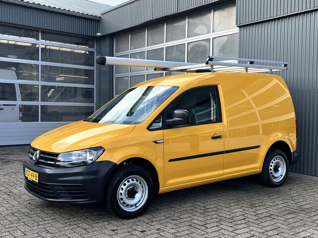 Volkswagen CADDY 2.0 TDI L1H1 Imperiaal Airco Cruise controle Trekhaak 1400kg trekgewicht Parkeersensoren achter Schuifdeur Telefoon verbinding 1e eigenaar Euro 6 bpm vrij voor particulier gebruik !!