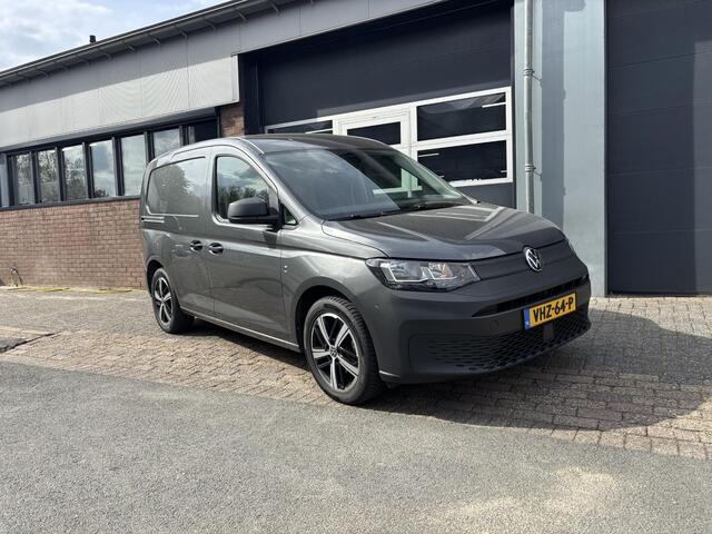 Volkswagen CADDY Cargo 2.0 TDI 102PK| Carplay| 17"LMV| Trekhaak| PDC| Groot scherm