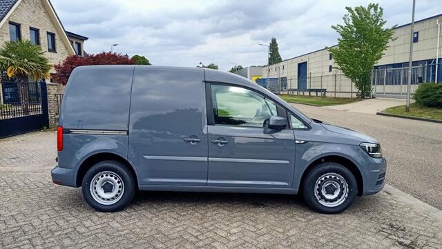 Volkswagen CADDY 1.2 TSI L1H1 BMT Com