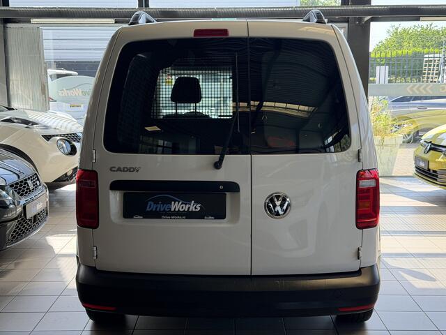 Volkswagen CADDY 2.0 TDI L1H1 BMT Trendline | NAVI | Interesse in een bezichtiging of proefrit, bel of app met 06-24282842 / 06-42130156