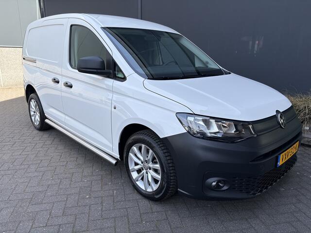 Volkswagen CADDY Cargo 2.0 TDI Airco - Apple carplay - Navigatie - Parkeersensor achter - Zijschuifdeur rechts - Tussenschot volledig - Cruise control - Mistlampen - Bluetooth - Stuur multifunctioneel - Elektrische ramen - Start/stop systeem