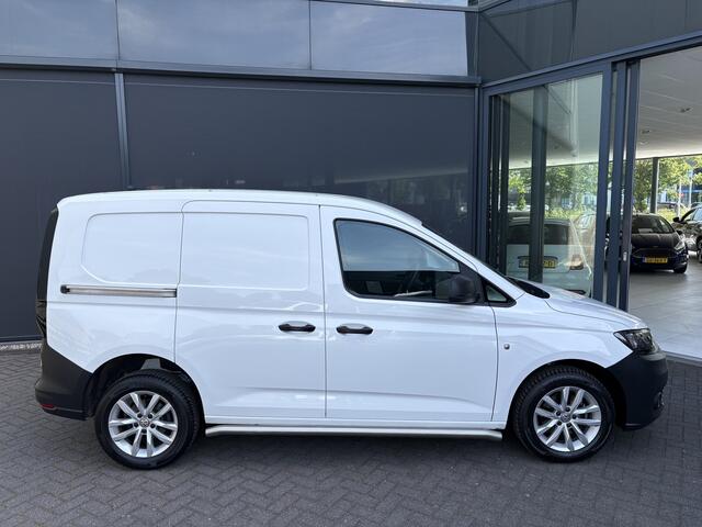 Volkswagen CADDY Cargo 2.0 TDI Airco - Apple carplay - Navigatie - Parkeersensor achter - Zijschuifdeur rechts - Tussenschot volledig - Cruise control - Mistlampen - Bluetooth - Stuur multifunctioneel - Elektrische ramen - Start/stop systeem