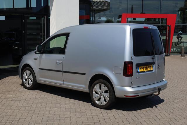 Volkswagen CADDY 2.0 TDI L1H1 BMT Highline Executive, 102PK / 75kW DSG, navigatie, cruise control, lederen bekleding, xenon + LED, 2-zone climatronic, stoelverwarming, scheidingswand + ruit, 17" LMV, parkeersensoren achter, trekhaak, privacy glas, DAB+ en achteruitrijcame