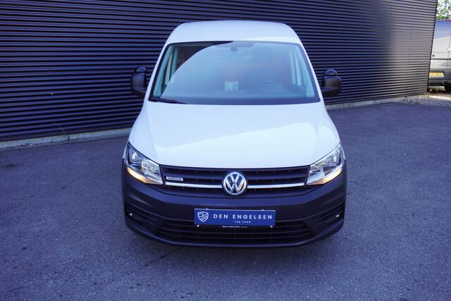 Volkswagen CADDY 123pk 4x4 4-motion L1 Trekhaak Navigatie Parkeersensoren Airco Cruise control