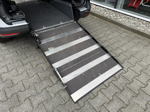 Volkswagen CADDY 5+0 of 3+1 Rolstoelauto 1.5 TSI (Zeer mooie en complete VW Caddy Rolstoelauto!)