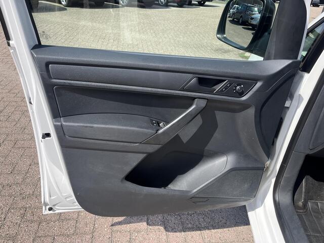 Volkswagen CADDY 1.2 TSI L1H1 BMT Easyline trekhaak, btw verrekenbaar, 1 ste eigenaar, zeer nette en goed onderhouden auto.