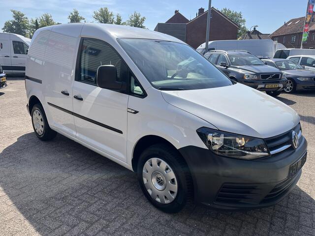 Volkswagen CADDY 1.2 TSI L1H1 BMT Easyline trekhaak, btw verrekenbaar, 1 ste eigenaar, zeer nette en goed onderhouden auto.
