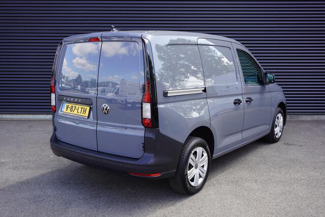 Volkswagen CADDY Cargo 1.5 TSI 115pk Benzine Automaat Navigatie Apple Carplay Parkeersensoren Cruise control