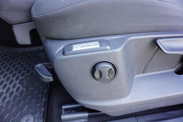 Volkswagen CADDY Cargo 1.5 TSI 115pk Benzine Automaat Navigatie Apple Carplay Parkeersensoren Cruise control