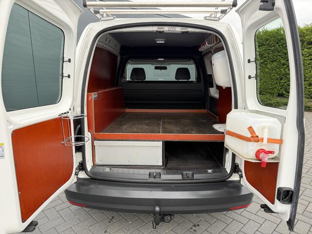 Volkswagen CADDY 1.4 TSI 131 PK BENZINE AUTOMAAT !! / BPM VRIJ / IMPERIAAL / TREKHAAK / INRICHTING / NAVI / AIRCO / CRUISE