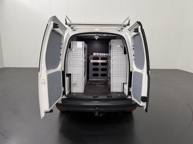 Volkswagen CADDY 2.0TDI 102PK Imperiaal | Trekhaak | Euro 6 | Kastinrichting | Airco | 2xSchuifdeur