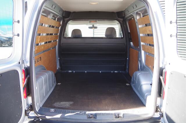 Volkswagen CADDY 2.0 TDI L1 TREKHAAK, AIRCO, CRUISE CONTROL, PARKEERSENSOREN, NL AUTO, NAP