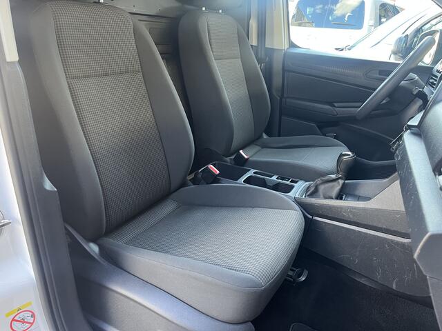 Volkswagen CADDY Cargo 2.0 TDI Bpm vrij!! Airco Cruise controle Trekhaak 1400kg trekgewicht Stuurwielbediening Schuifdeur Telefoonverbinding Euro 6