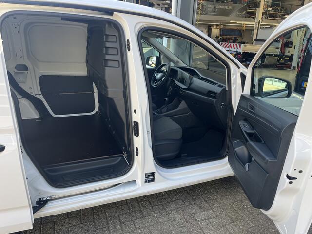 Volkswagen CADDY Cargo 2.0 TDI Bpm vrij!! Airco Cruise controle Trekhaak 1400kg trekgewicht Stuurwielbediening Schuifdeur Telefoonverbinding Euro 6