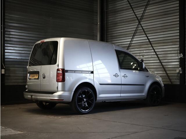 Volkswagen CADDY 2.0 TDI L1H1 BMT Highline DSG | Carplay | Airco | Cruise | PDC | 18 Inch |