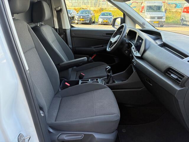 Volkswagen CADDY Cargo 2.0 TDI Comfort / Navigatie / 18" LM-velgen / Betimmering