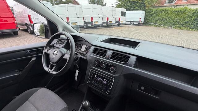 Volkswagen CADDY 2.0 TDI 55KW 75PK EURO 6 AIRCO/ TREKHAAK/ RVS IMPERIAAL/ ORIGINEEL AUDIO/ 100% DEALERONDERHOUDEN