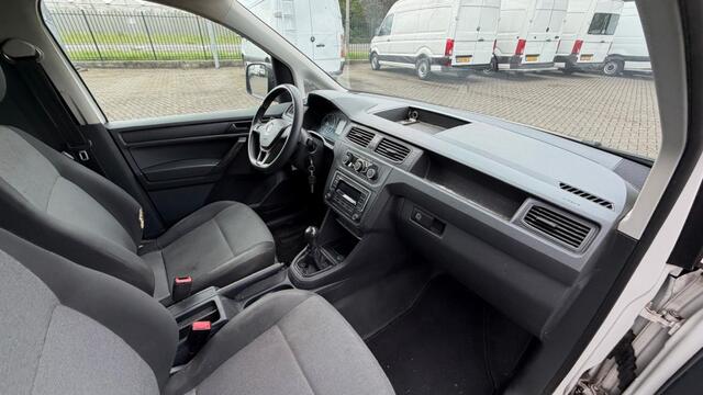 Volkswagen CADDY 2.0 TDI 75KW 102PK MAXI EURO 6 AIRCO/ TREKHAAK/ PARKEERSENSOREN