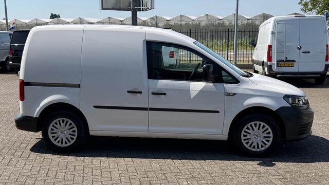 Volkswagen CADDY 2.0 TDI 75KW 102PK EURO 6 AIRCO/ NAVIGATIE/ TREKHAAK/ PARKEERSENSOREN