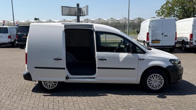 Volkswagen CADDY 2.0 TDI 75KW 102PK EURO 6 AIRCO/ NAVIGATIE/ TREKHAAK/ PARKEERSENSOREN
