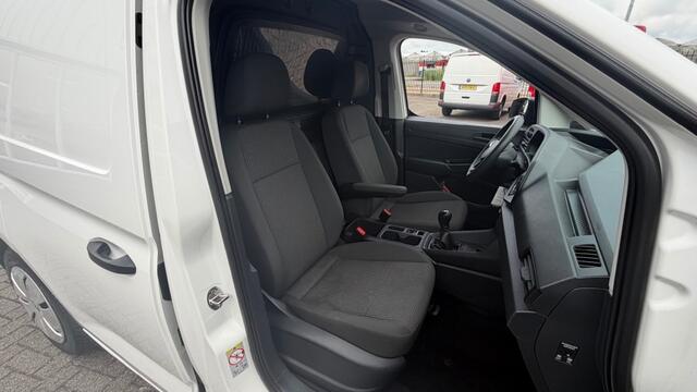 Volkswagen CADDY 2.0 TDI 55KW 75PK EURO 6 APPLE CARPLAY/ AIRCO/ NAVIGATIE/ CRUISE CONTROL/ PARKEERSENSOREN/ 100% DEALERONDERHOUDEN