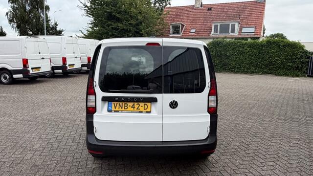 Volkswagen CADDY 2.0 TDI 55KW 75PK EURO 6 APPLE CARPLAY/ AIRCO/ NAVIGATIE/ CRUISE CONTROL/ PARKEERSENSOREN/ 100% DEALERONDERHOUDEN