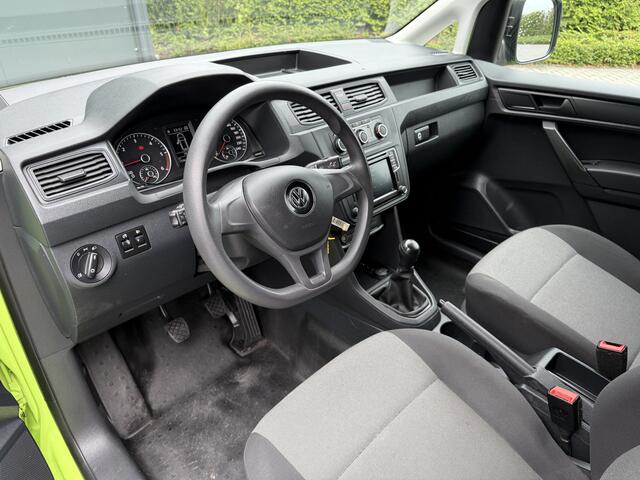 Volkswagen CADDY 2.0 TDI / L1H1 / 1e EIG. / INRICHTING / TREKHAAK / AIRCO / CRUISE / NAVI / CARPLAY