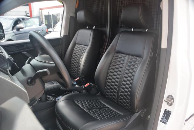 Volkswagen CADDY 2.0 TDI L1H1 BMT Trendline | Airco | Carplay | Camera | Leer | Elek.ramen | Trekhaak | NAP!! |