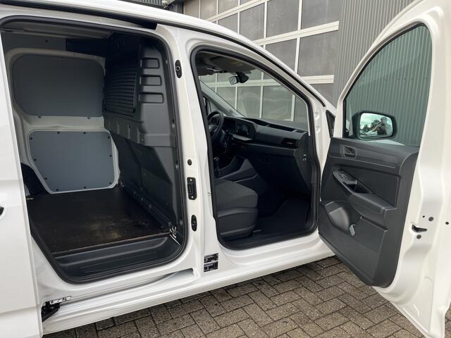 Volkswagen CADDY Cargo 2.0 TDI Airco Trekhaak 1400kg trekgewicht Telefoonverbinding Apple carplay Euro 6