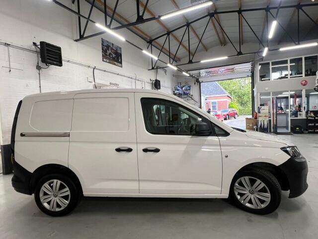 Volkswagen CADDY 2.0 TDI TREND, AIRCO, MEDIA SYSTEEM, ALL SEASON BANDEN