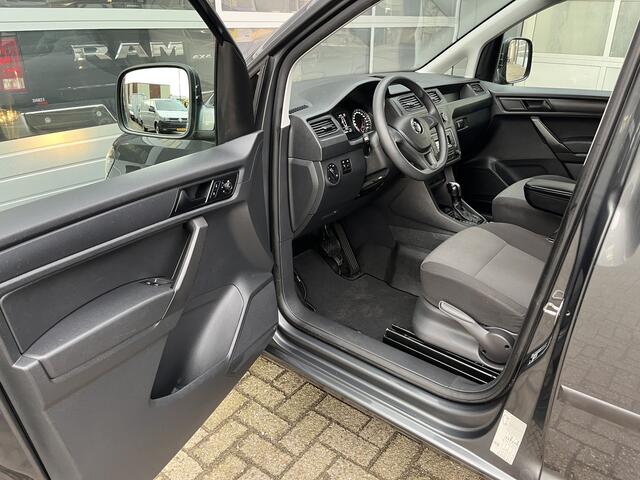 Volkswagen CADDY 2.0 TDI L1H1 Airco Cruise controle Trekhaak 1500kg trekgewicht Parkeersensoren achter Telefoonverbinding Lichtmetalenvelgen Euro 6