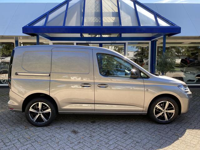 Volkswagen CADDY Cargo 2.0 TDI 1st Edition 180 PK! Mee-gespoten bumpers / Virtueel dashboard / Dodehoek / ACC / 220v aansluiting / parkeersensoren+camera achter /Carplay / Trekhaak /Airco