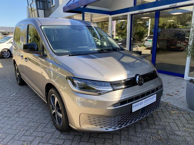 Volkswagen CADDY Cargo 2.0 TDI 1st Edition 180 PK! Mee-gespoten bumpers / Virtueel dashboard / Dodehoek / ACC / 220v aansluiting / parkeersensoren+camera achter /Carplay / Trekhaak /Airco