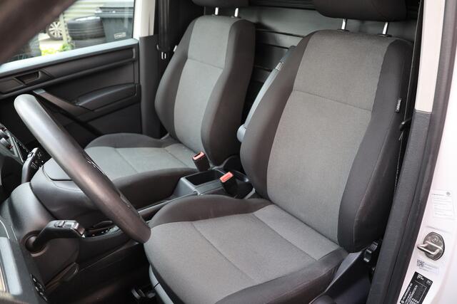 Volkswagen CADDY MAXI 2.0 TDI DSG L2H1 | Navigatie | PDC | Cruise control | Airco | Schuifdeur | NAP Logisch | Dealer onderhouden | Nieuwe APK